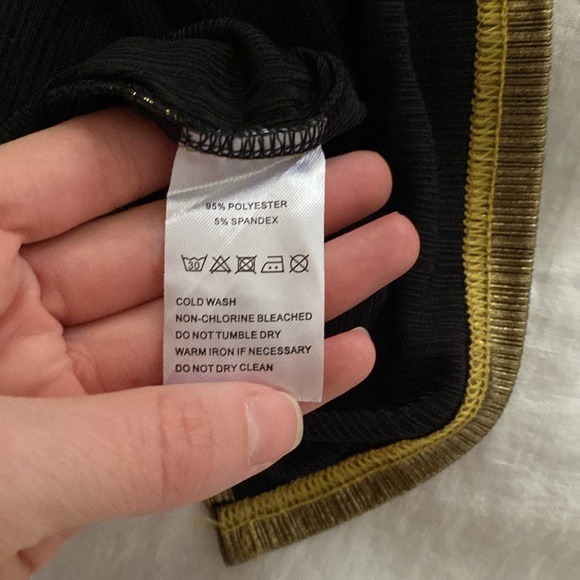 Gold Mini Dress Size Medium - Picture 14 of 14